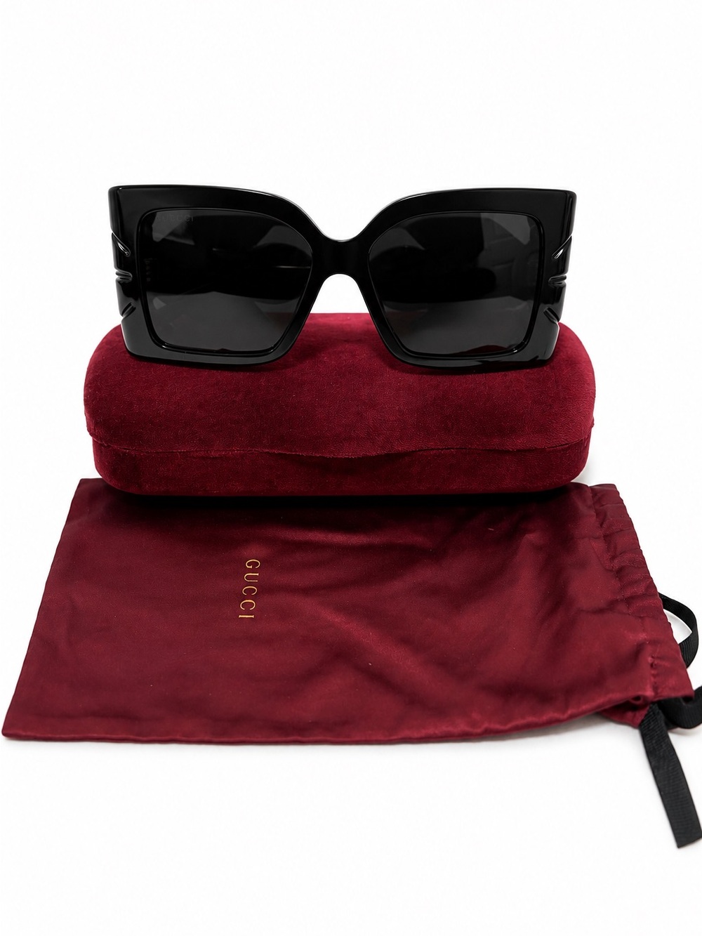 Gucci GG0535S Oversized Square Black Sunglasses Gold GG Logo w/ Case